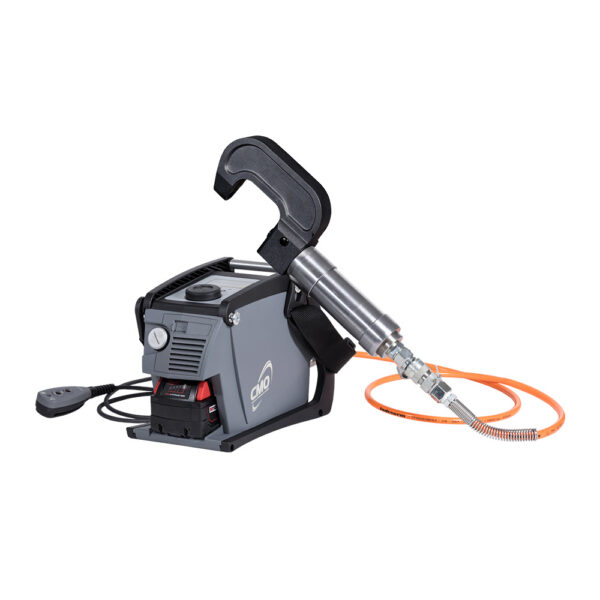 RV700 Electro-Hydraulic Riveter, 9 Ton, Digital Controls
